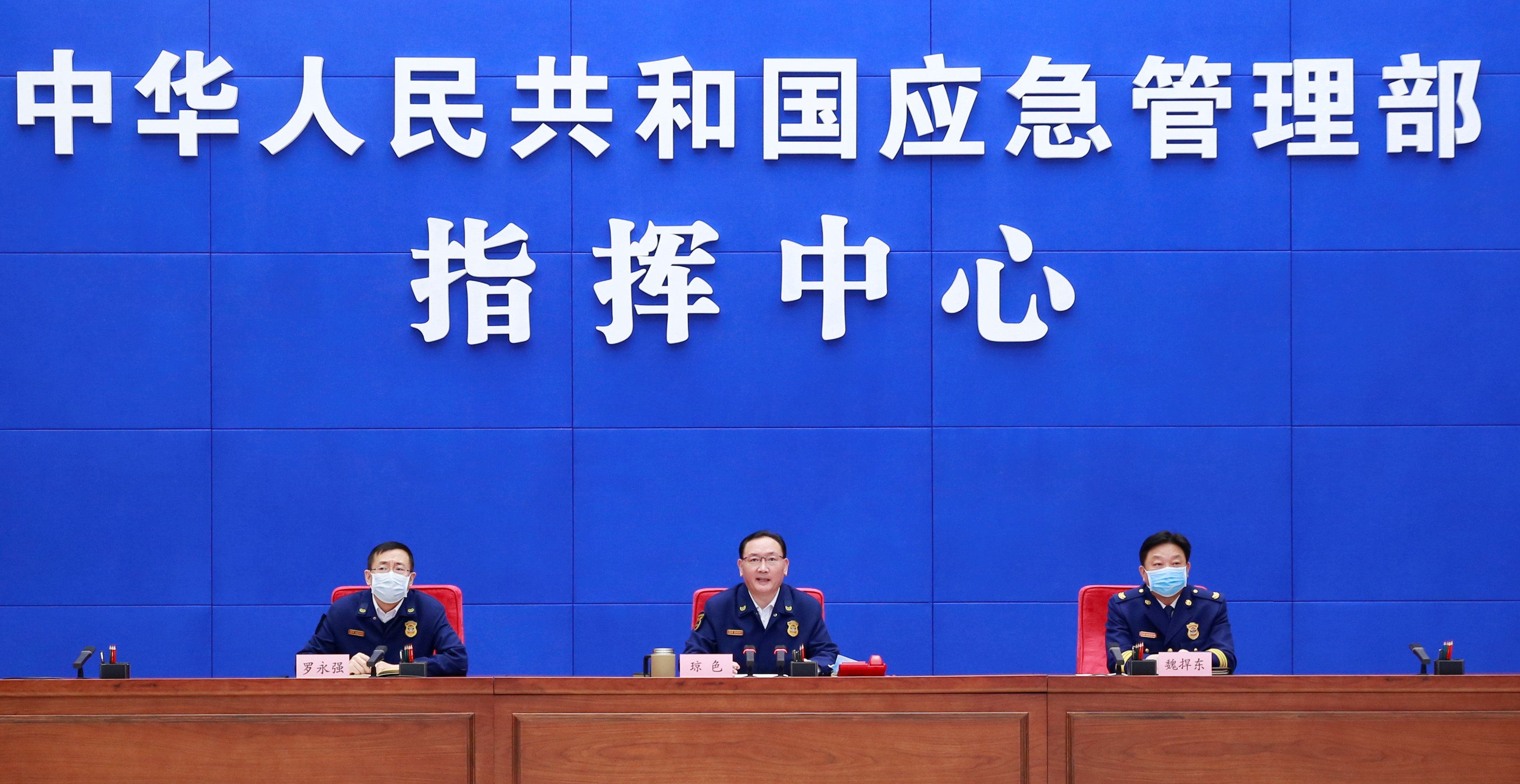 女人被男人操逼应急管理部消防救援局部署加强清明节消防安全工作